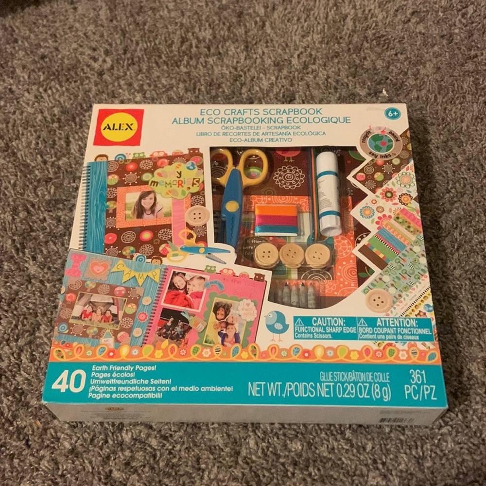 ALEX: Eco Crafts Scrapbook